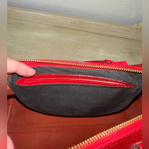 Authentic Red Epi Louis Vuitton Speedy 30 - Picture 10 of 16